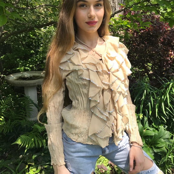 Solddd Outtt - Picture 3 of 6